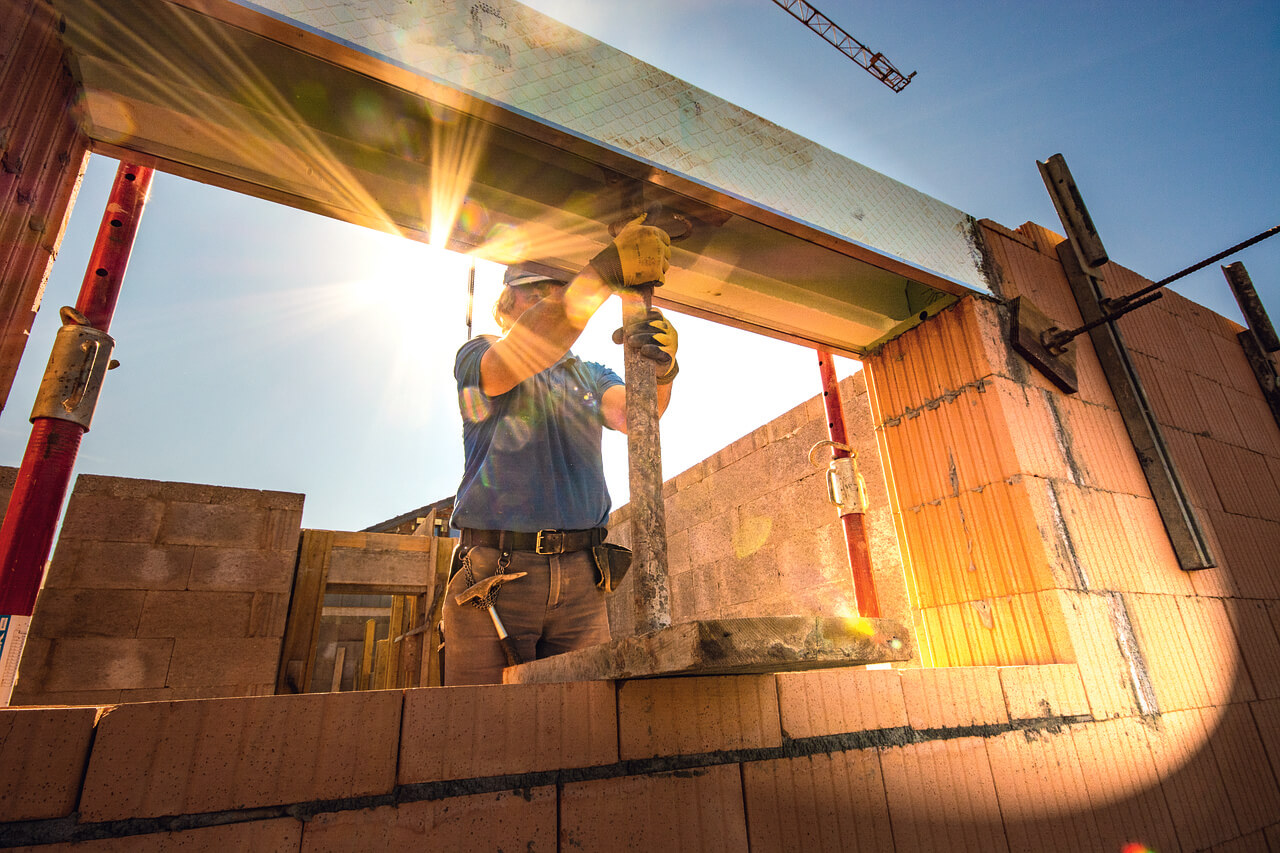거푸집기능사 자격증, 건설 현장의 필수 기술자 되기 위한 첫걸음!