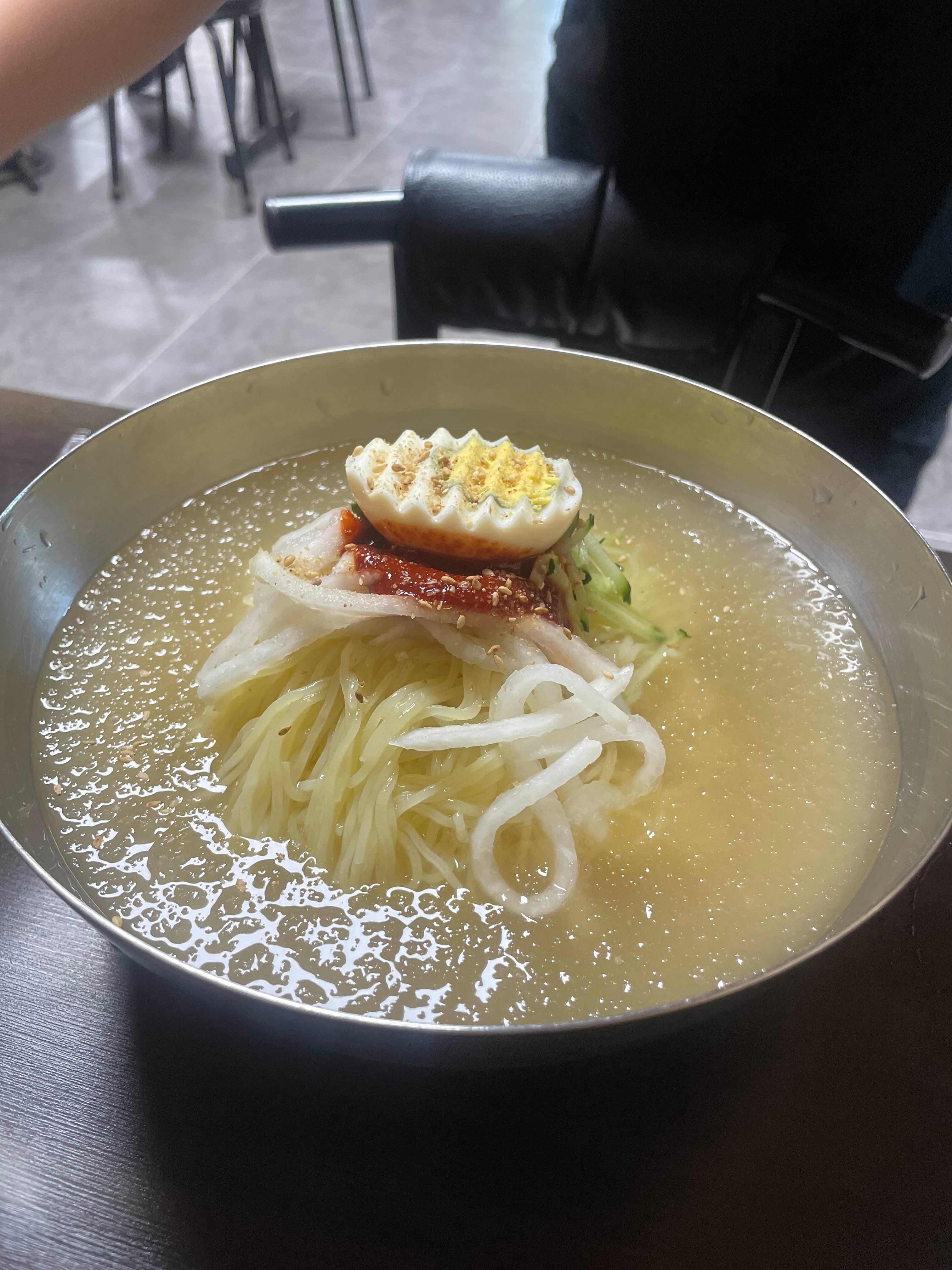 숲실밀면