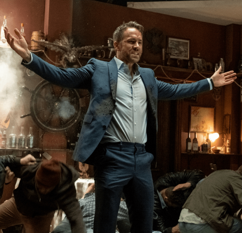 두팔을-벌리고-있는-마이클