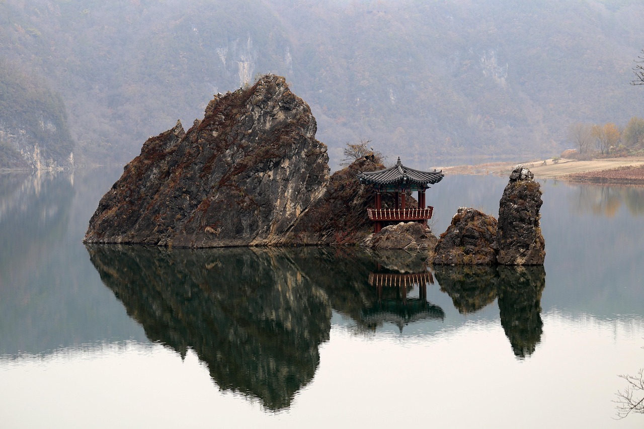 7월 여름휴가지 추천 BEST 5 도담선봉