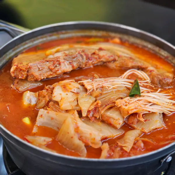 고수의 부엌 김치삼합 가마솥의 누룽지