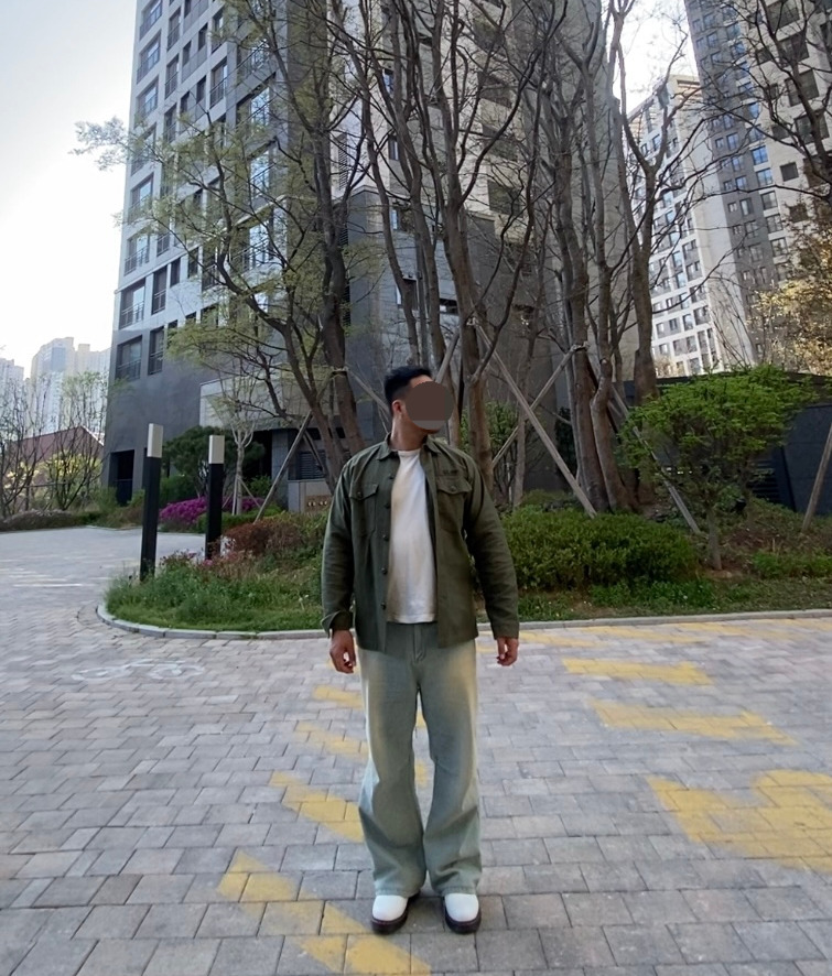 데일리룩('26. 4. 18.)브론슨 논스탁 OG-107 재킷, 무신사스탠다드 슬리브 티셔츠, 에러스익셉티드 와이드 연청 데님 팬츠 연청바지, 닥터마틴 1461 3홀 스무스 화이트