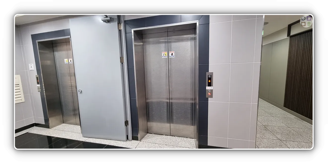 건물-엘레베이터-2대-3층으로