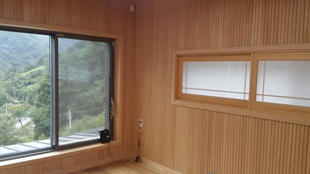 히노끼 루바 시공 시 장점과 활용 공간