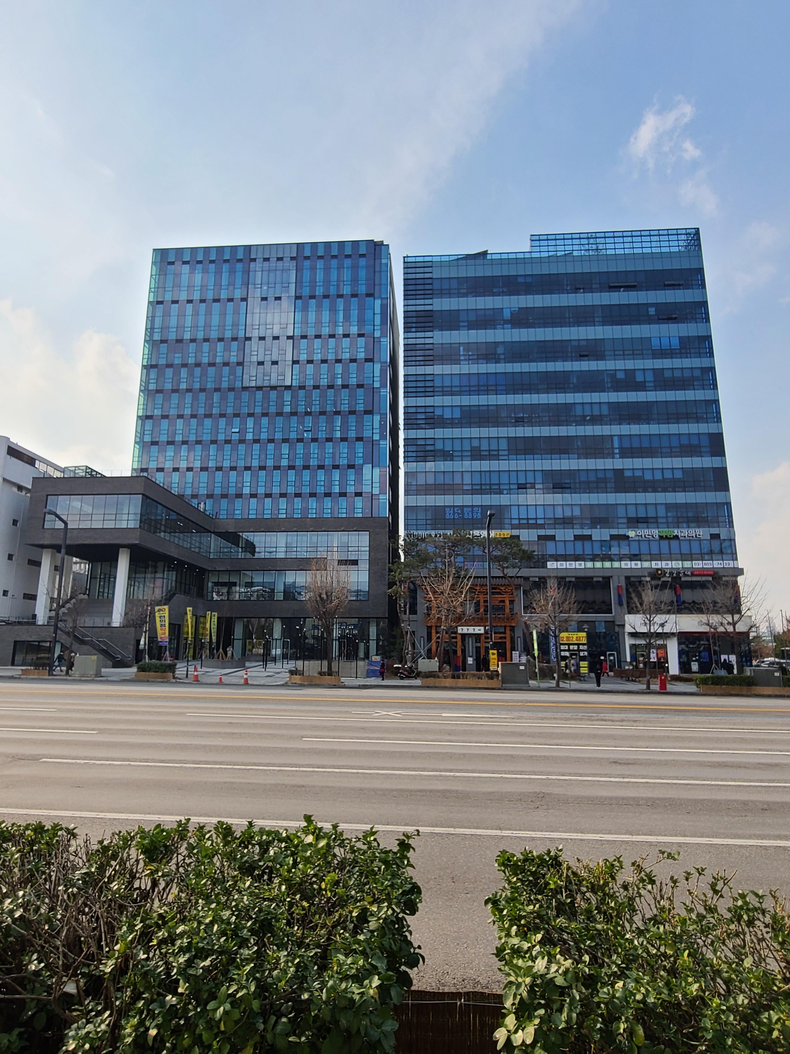 시흥 인피니움타워, 아람아이씨티타워 전경