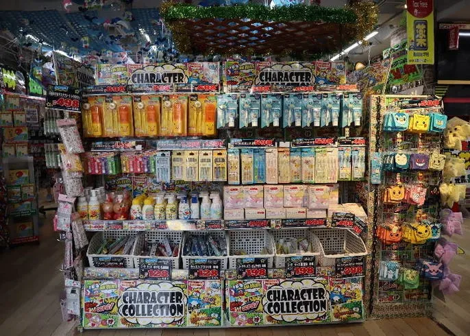 전자 마사지기 – 여행 중 피로 회복 필수템