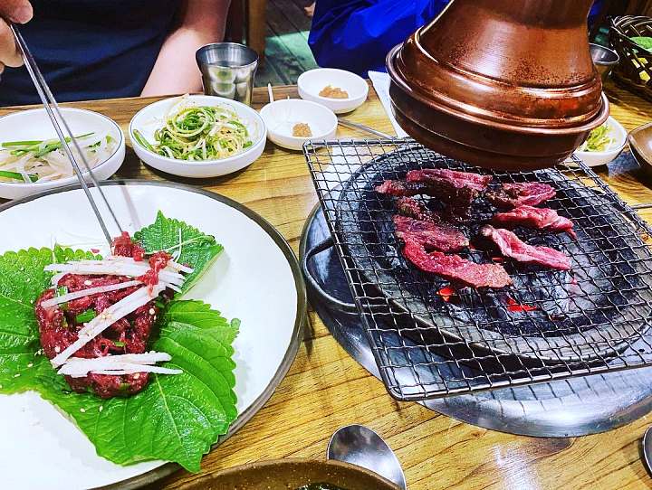 식객 허영만 백반기행 조성모 편 갈비살 숯불 갈빗살 구이 3대째 노포 집된장찌개 경주 맛집 소개