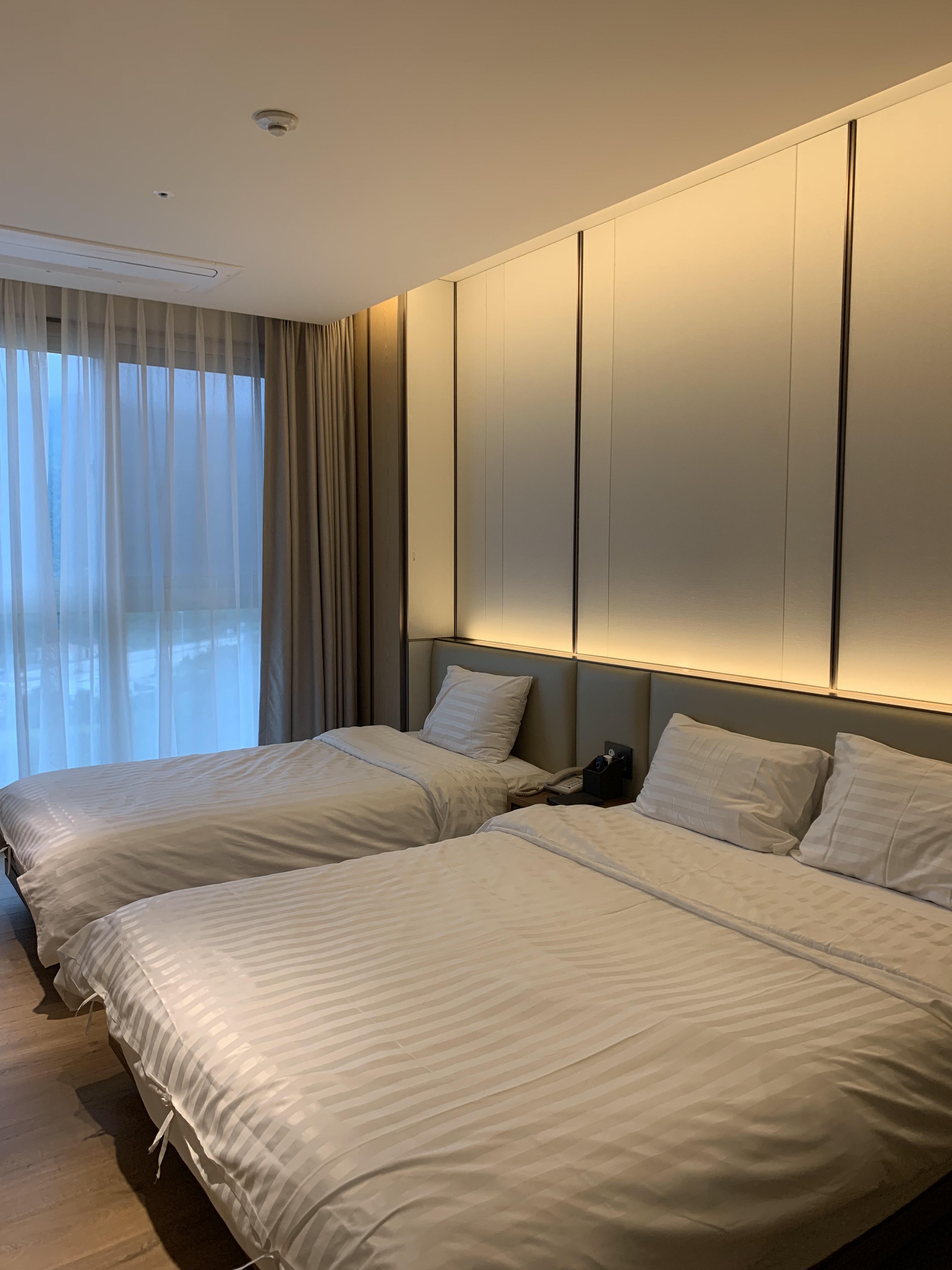 소노펠리체-델피노-실버스위트-침실1