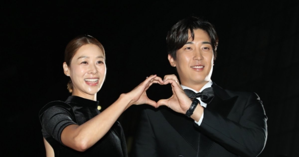 &#39;불륜 의혹&#39; 강경준 부모는 알고 있었다?