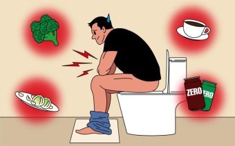 변기에-앉아-도대체-뭐가-잘못된-건지-하나하나-떠올려보는-남자