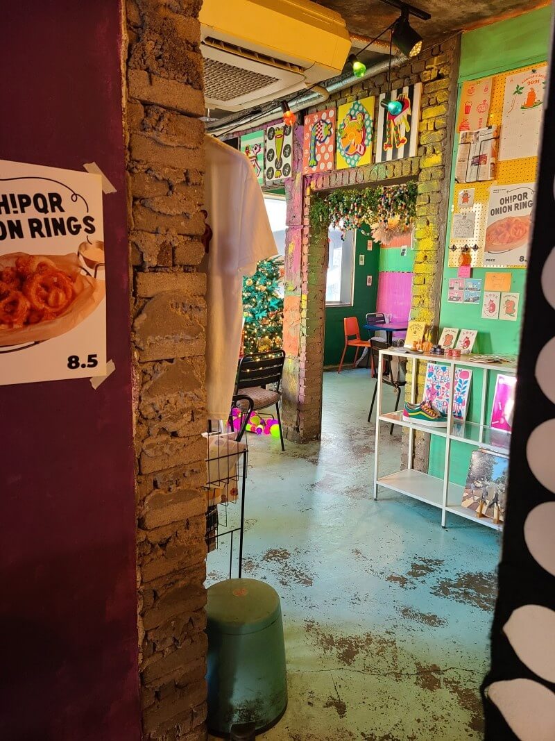 애견동반식당 오피큐알