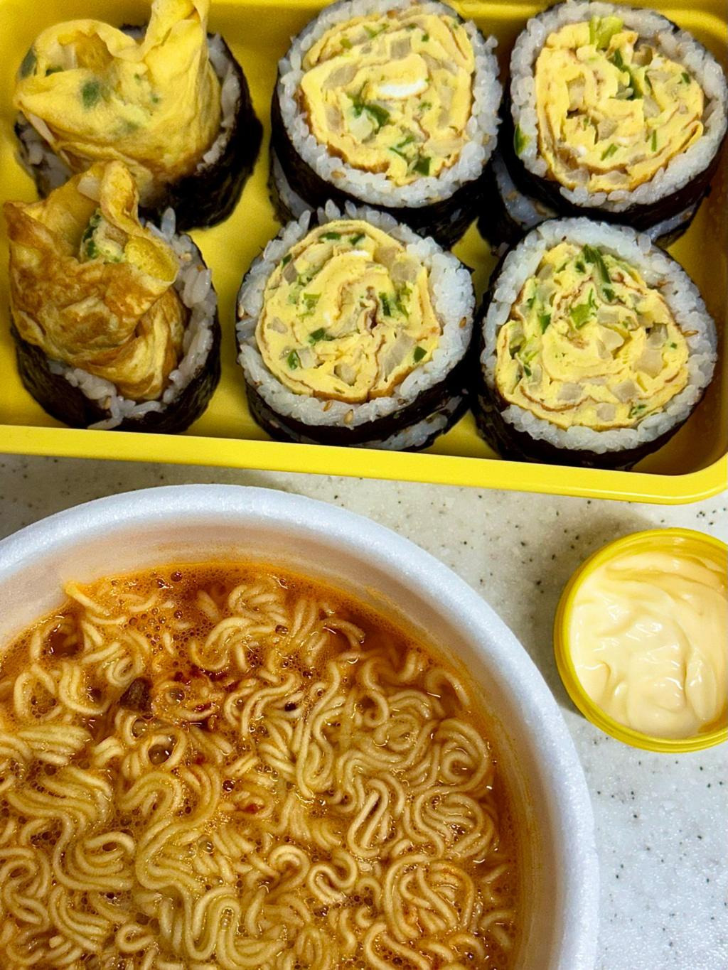 혼밥 가성비 맛집 TOP10 확인하러 가기