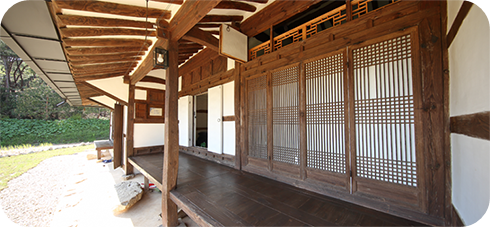 술암제 전통 한옥 이미지술암제 전통 한옥 이미지술암제 전통 한옥 이미지 술암제 전통 한옥 이미지 / 출처: 고창 청농원