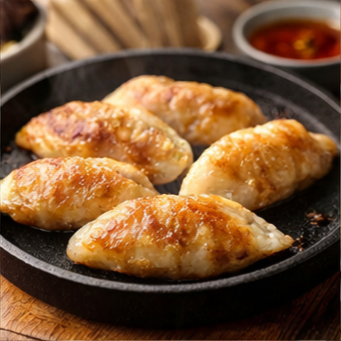 충주자유시장 매운만두,감자만두, 시래기 순대국밥, 사과도넛, 초콜릿도넛