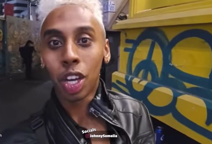 유튜버 조니 소말리 소녀상 모욕 망언, 1심 6개월 징역 법정구속 유튜버 조니 소말리 소녀상 모욕 망언, 1심 6개월 징역 법정구속