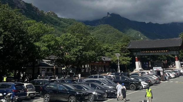 설악산 주차창 만차모습