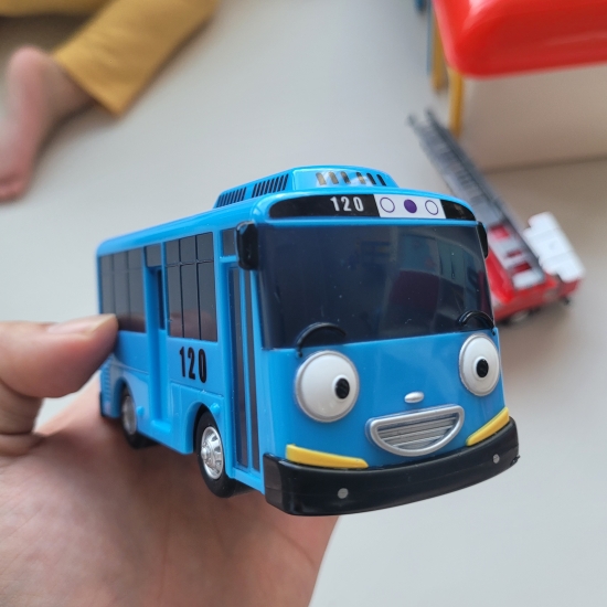 꼬마버스 타요 중앙차고지 놀이의 타요 버스