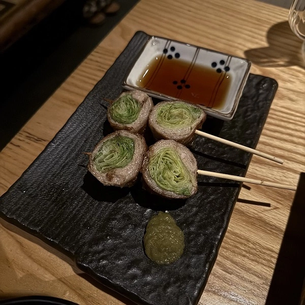 양배추를 품은 고기 꼬치