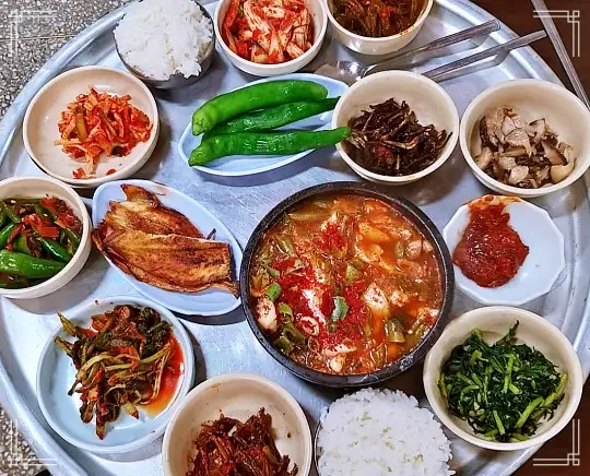 제209회 놀라운토요일 갈치 찌개 갈치조림 백반 대식가 김태우 테이 추천 놀토 영등포 전통시장 맛집 소개