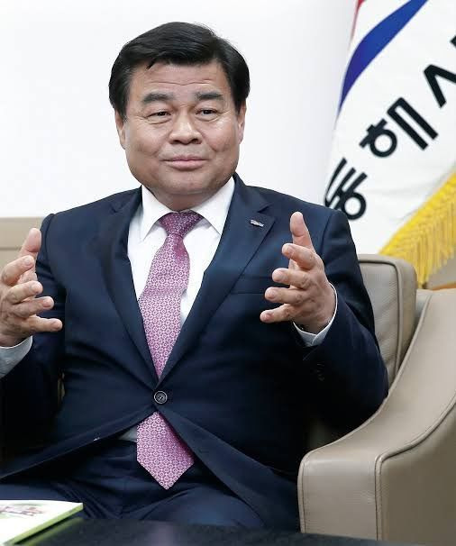 심규언 동해시장 프로필 나이 학력 고향 및 소속정당 징역 9년 6개월 법정구속 논란 총정리
