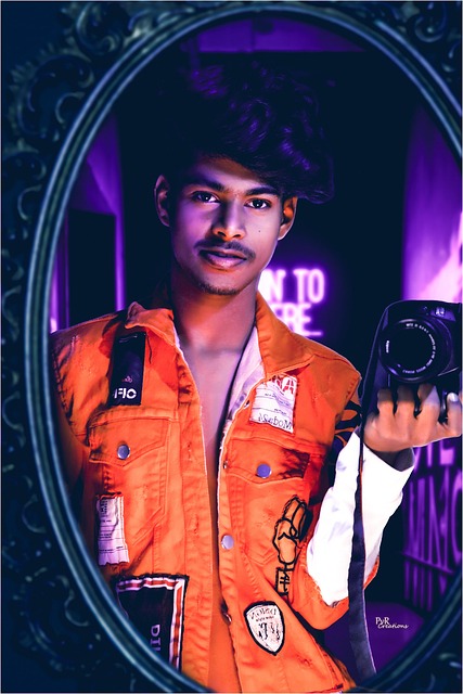 자화상 관련 이미지