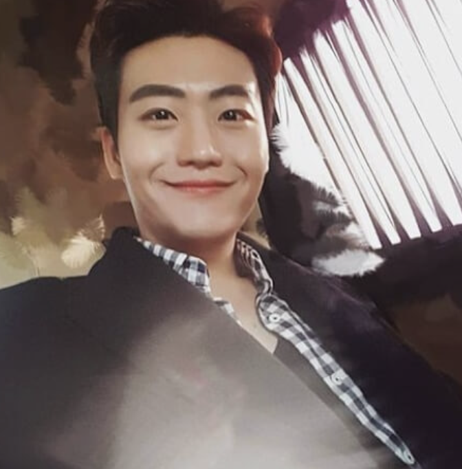 민수현 인스타그램 셀카