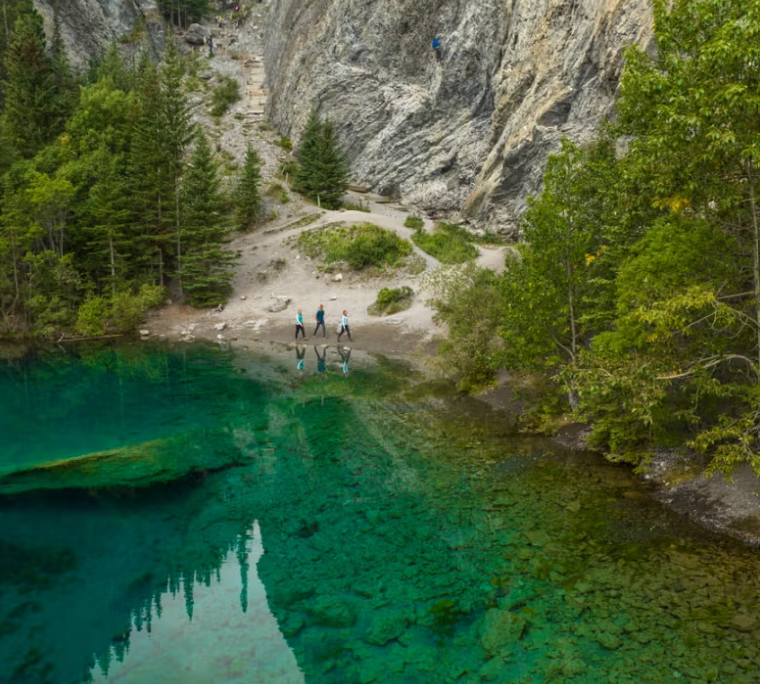 Grassi Lakes Trail 