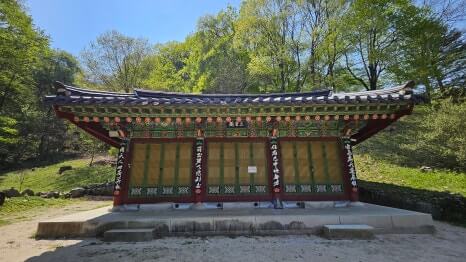 원주 구룡사 : 아홉 용의 전설과 황장목 숲길이 주는 휴식