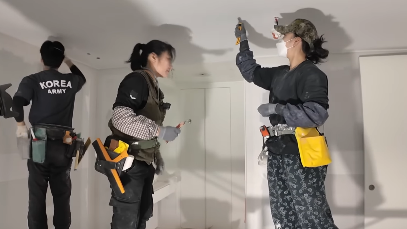 초보도, 여성도 가능한 셀프 도배! 도배사 자격증, 연봉, 취업 완전 정리(+박나래 도전)