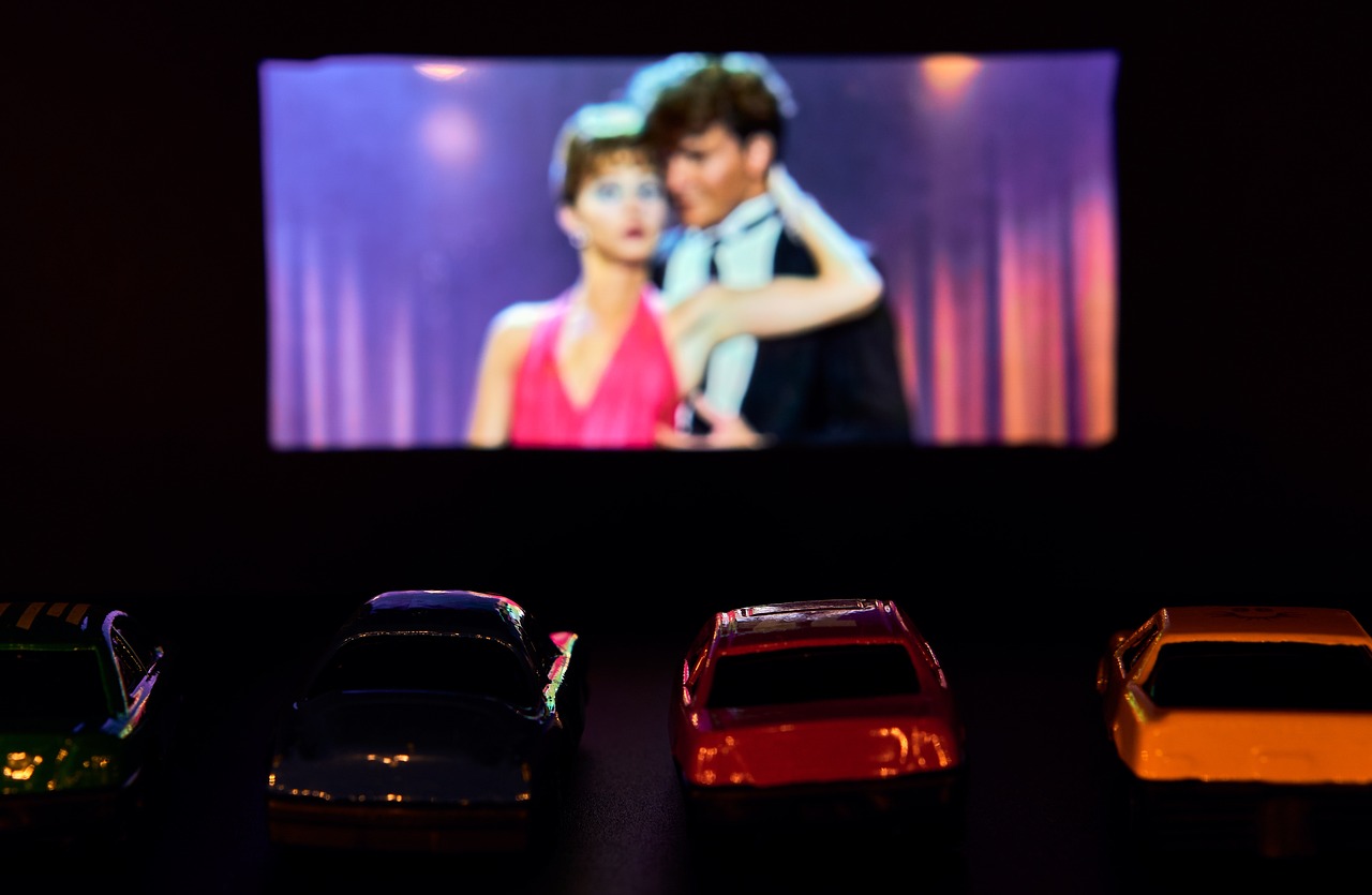 자동차극장(drive in theatre)