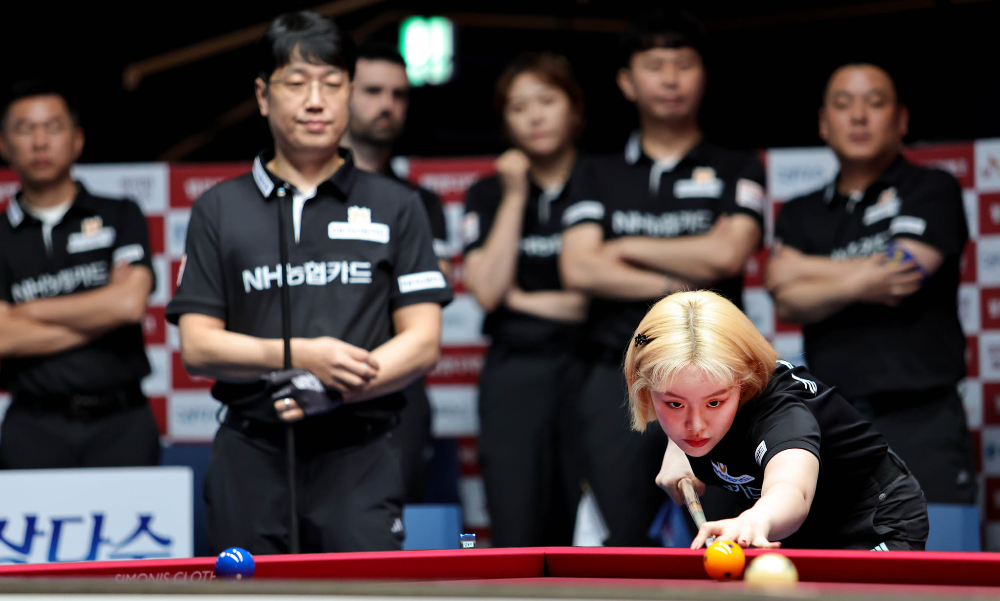 PBA팀리그 3라운드 1위 NH농협카드 당구팀의 김보미 당구선수