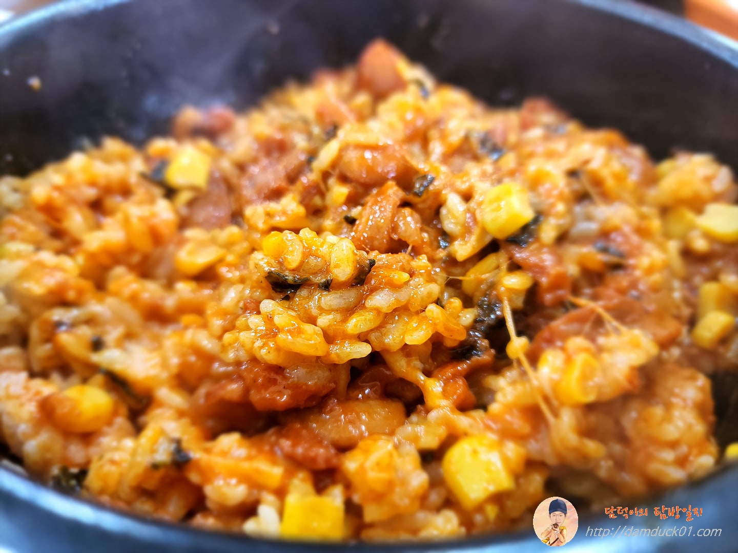 돌솥콘치즈닭갈비