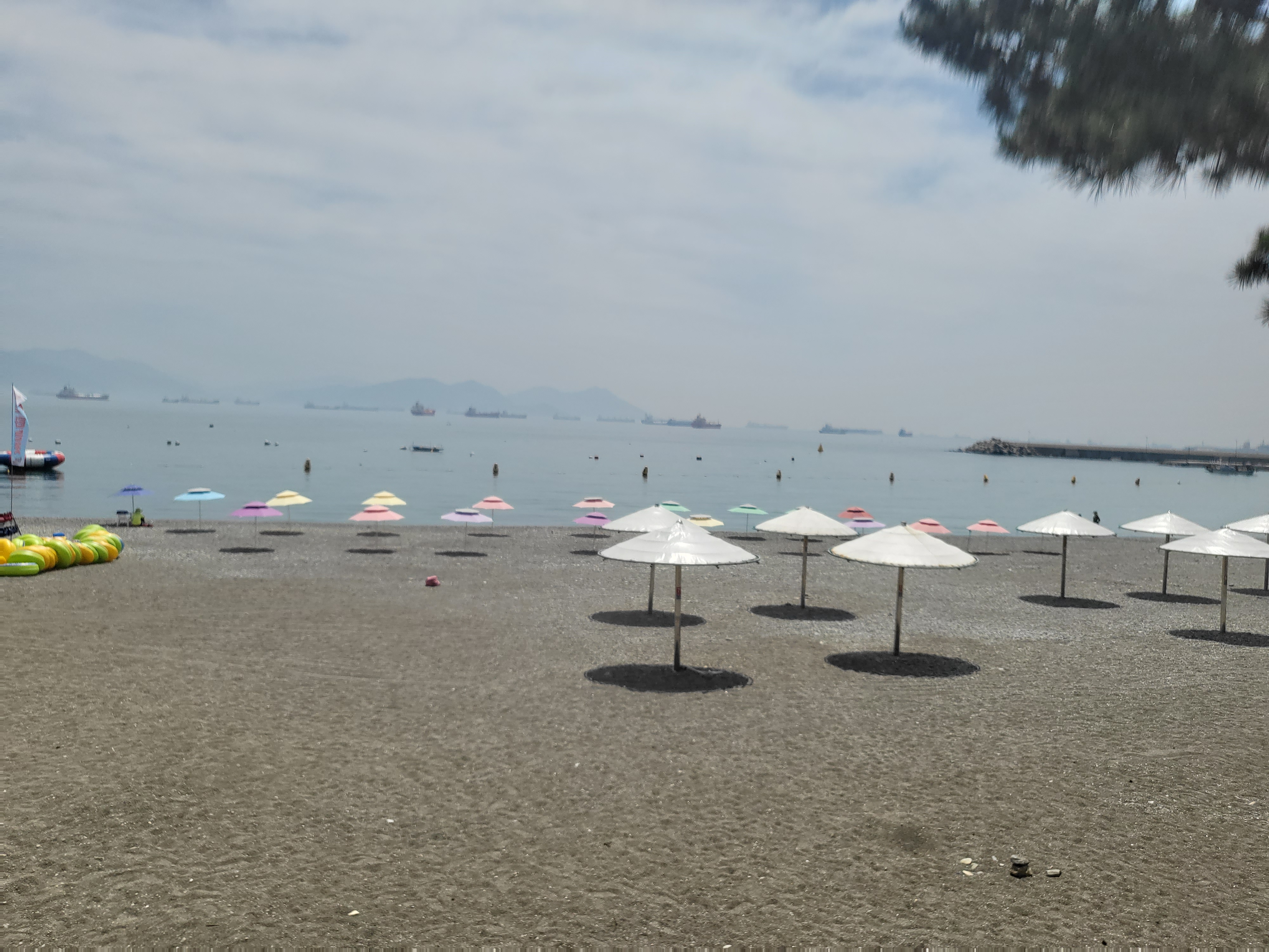 만성리검은모래해변