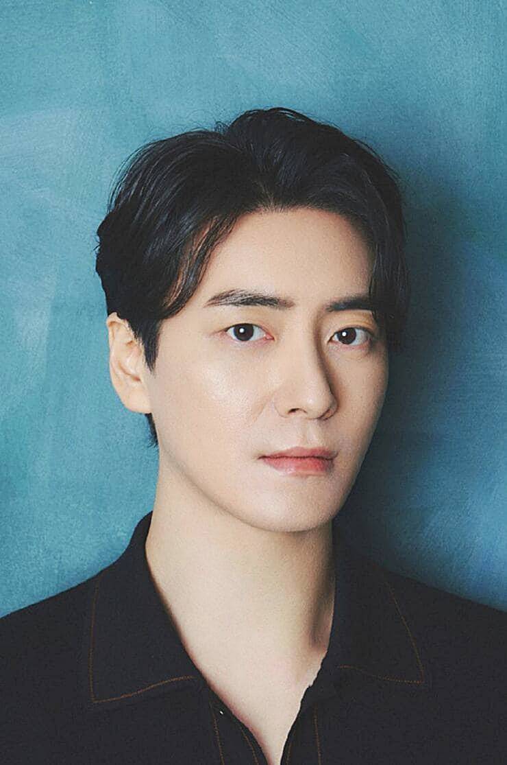 배우-이준혁