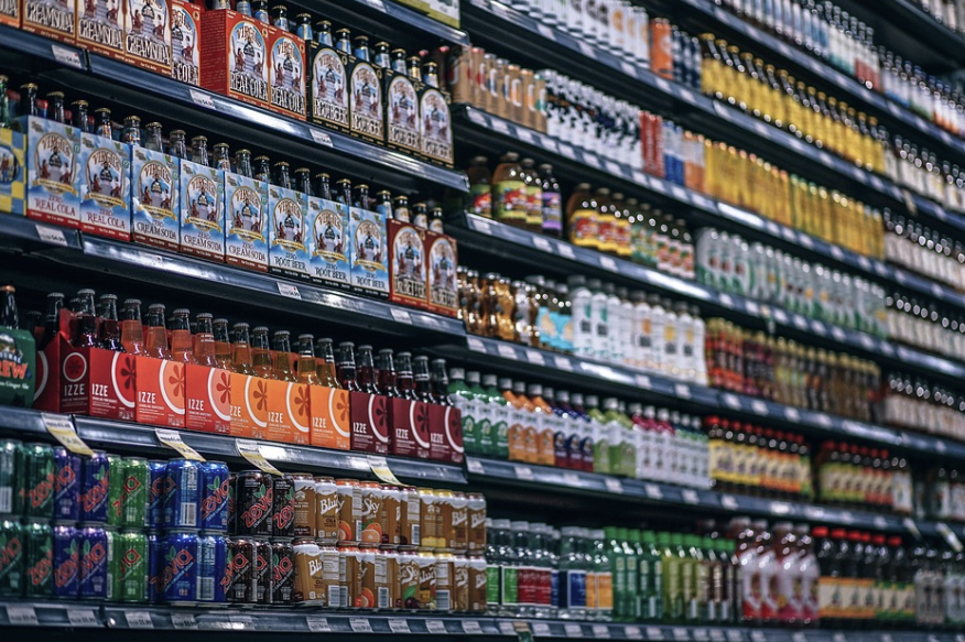 큐리그 닥터페퍼의 메인 사업 캡슐커피와 탄산음료 이미지