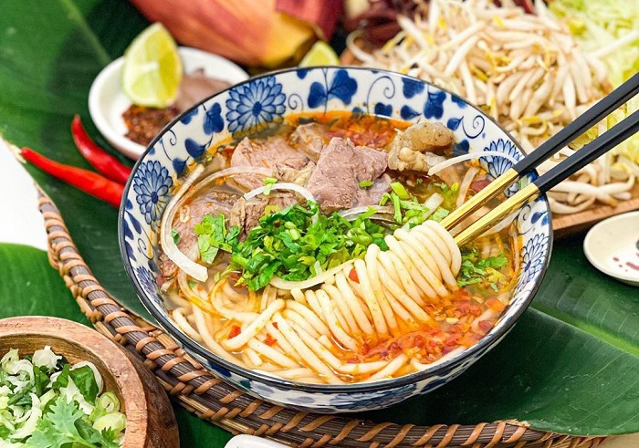 분보후에(B&uacute;n B&ograve; Huế)