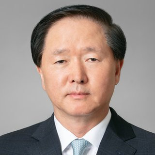 대한항공, 비상경영, 고유가, 중동전쟁, 유류할증료 인상, 아시아나항공, 진에어, 에어부산, 항공권 가격, 4월 해외여행, 항공유 폭등, 항공사 위기, 국제선 감편, 노선 축소, 우기홍 부회장, 항공업계 분석, 유가 129달러, 비용 절감, 에어서울, 티웨이항공, 항공기 운항 조정, 항공비용 분석, 항공권 예매 전쟁, 인천공항 현황, 고환율 위기