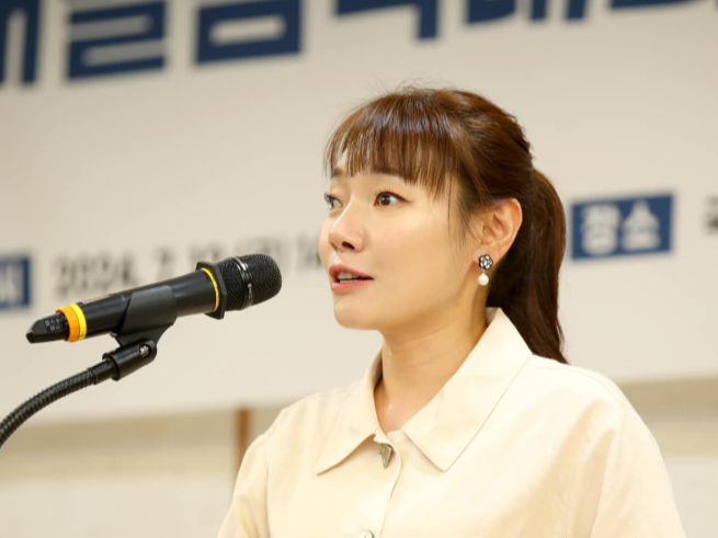 김예지 탄핵 찬성 이유 &amp;#124; 시각 장애인 김예지 국회의원 프로필 나이 고향 학력 가족 결혼 남편 재산