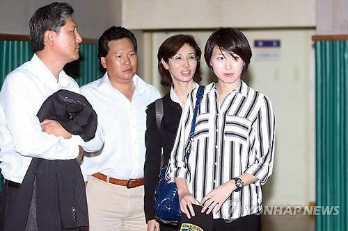 최태원 딸 나이 프로필 학력 고향 총정리|최윤정·최민정 남편 결혼·해군·SK바이오팜·AI 창업 근황