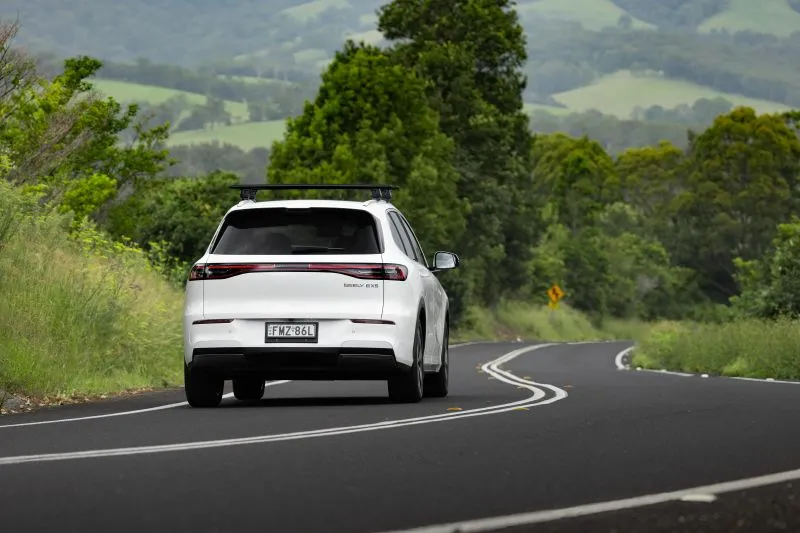 지리 EX5 이미지