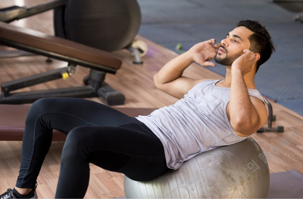 허리 협착증에 좋은 운동 5가지