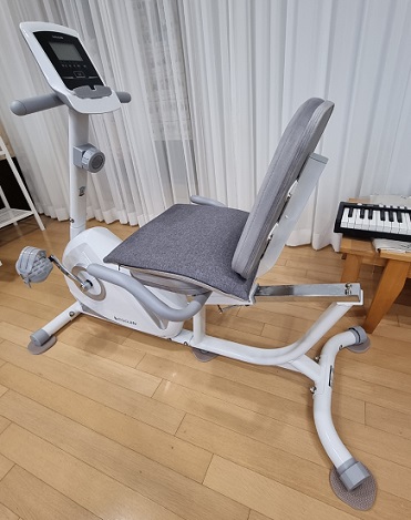 이고진-실내자전거-옆2