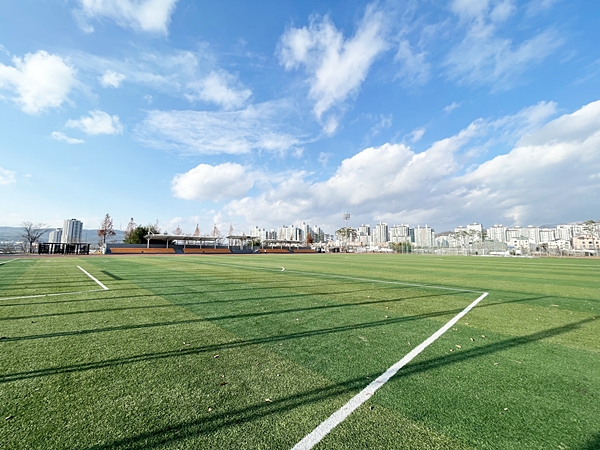 러닝 트랙이 있는 운동장