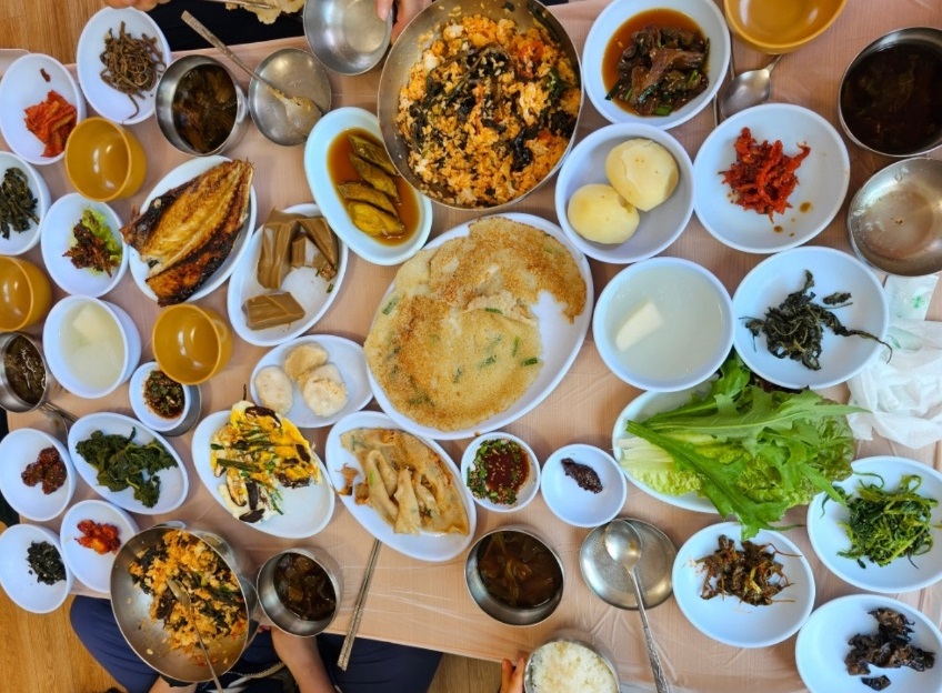 백반기행-강릉-산채정식-산채비빔밥-한정식-송천식당-장아찌