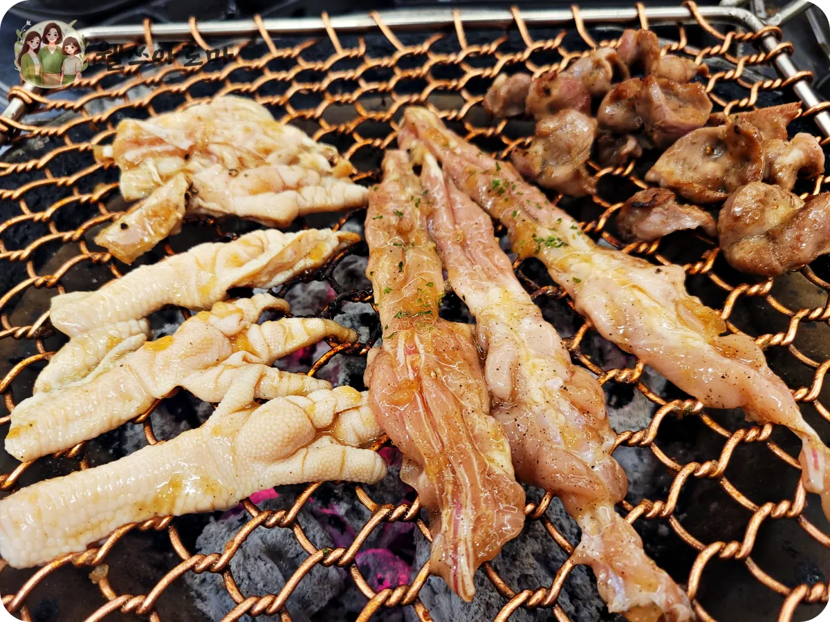 토닭숯불구이-특수부위-닭발-특목살-근위