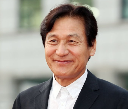 안성기 프로필