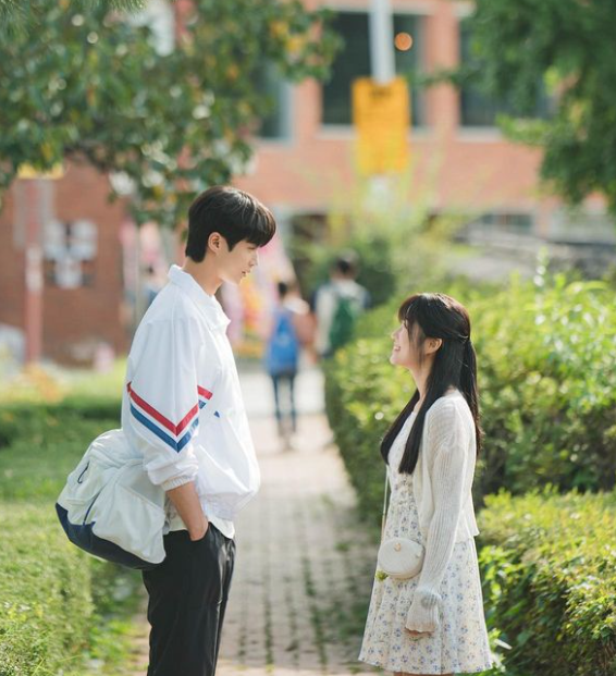 선재 업고 튀어 변우석 키 나이 모델 MBTI 작품