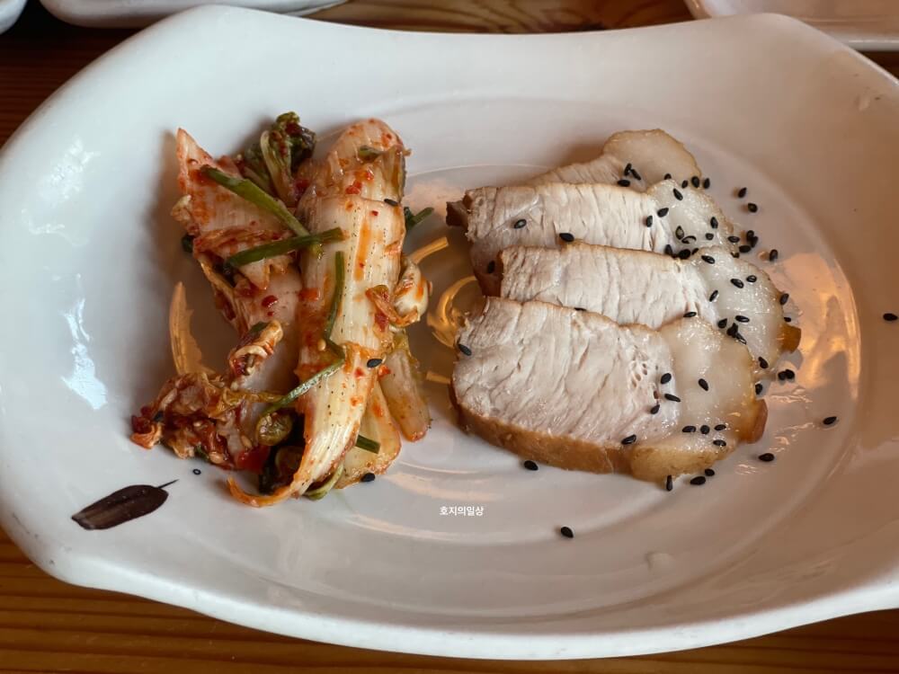 경기도 광주 퇴촌 맛집 예전 한정식 - 솔정식 한방 보쌈