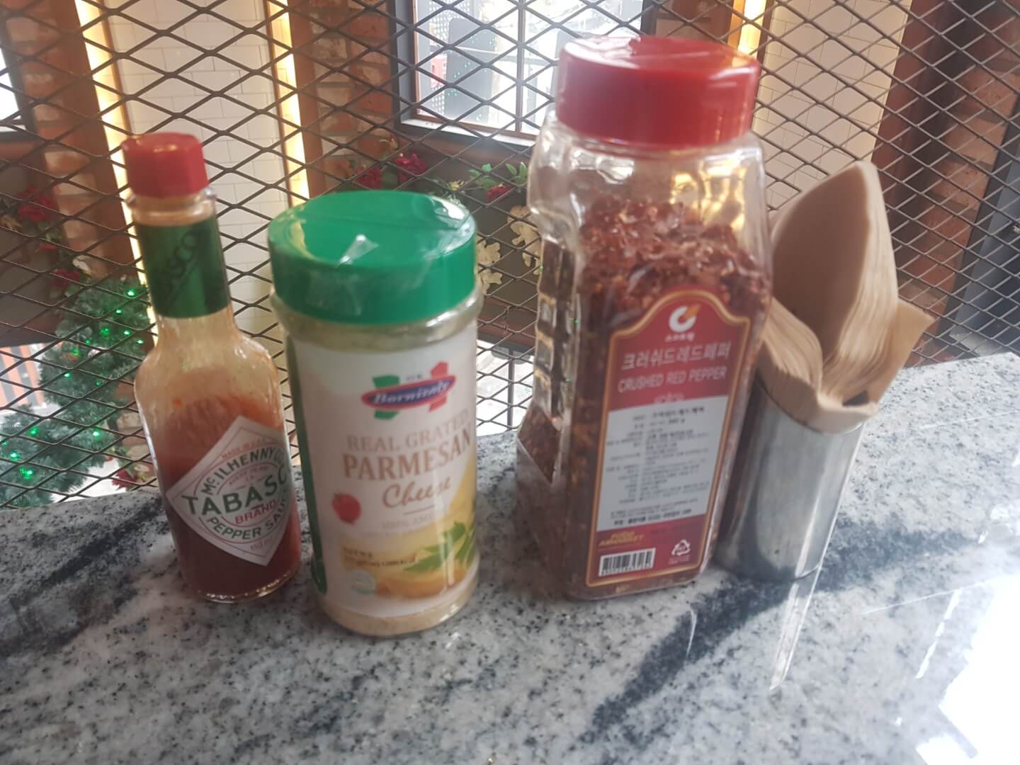 광진구 건대입구역 맛집 엘루이 피자 리뷰 진한 피자 피맥 맛집