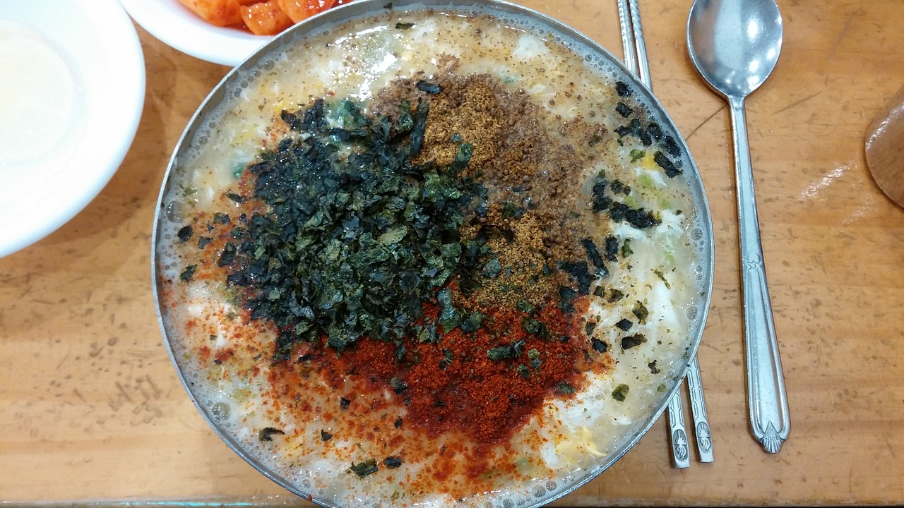6시 내고향 경북 영천 옛날 칼국수 수육 맛집